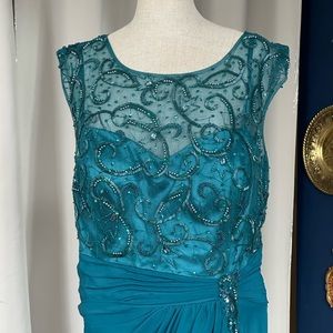 Plus-size Evening Dress - 20W
